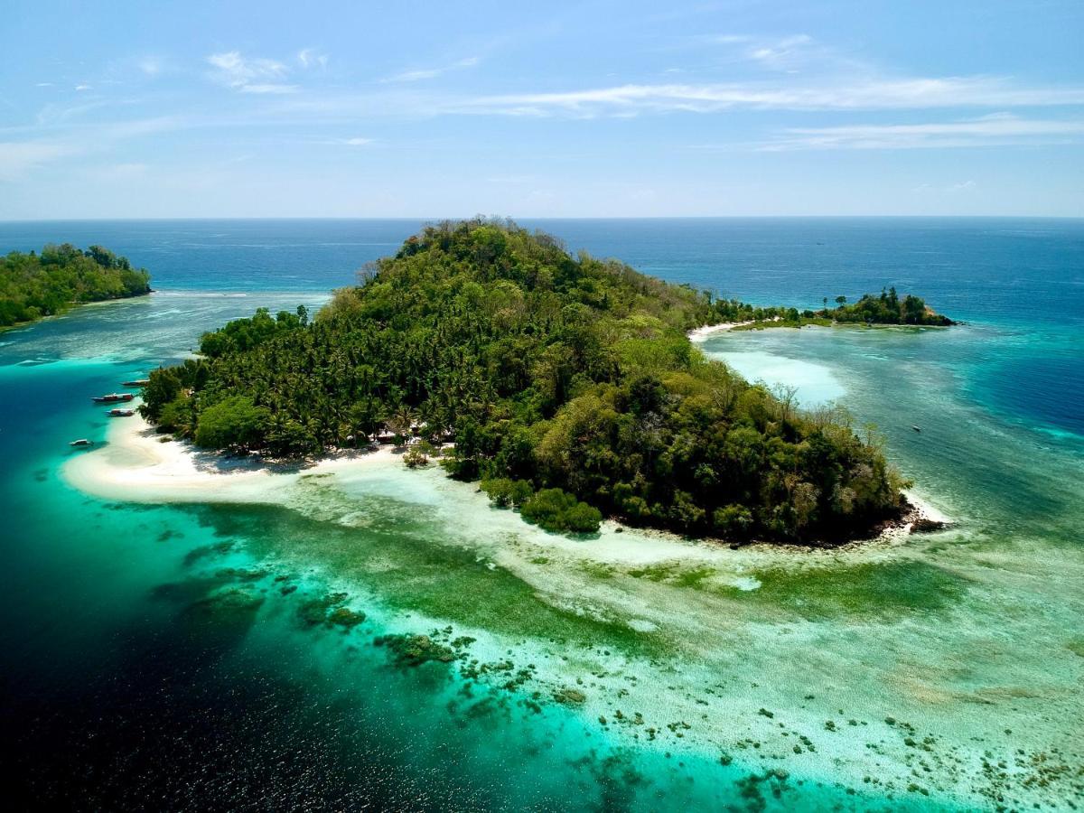 Blue Bay Divers Likupang Bangka Dış mekan fotoğraf