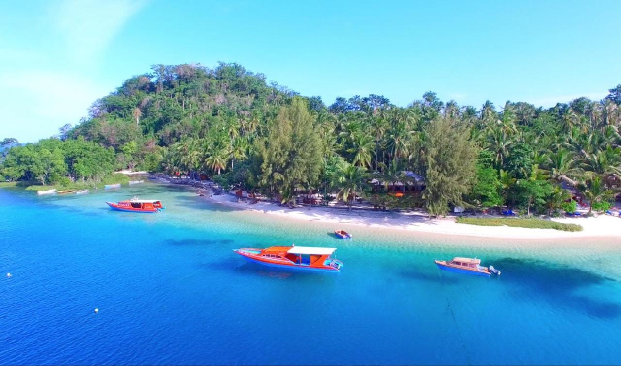 Blue Bay Divers Likupang Bangka Dış mekan fotoğraf