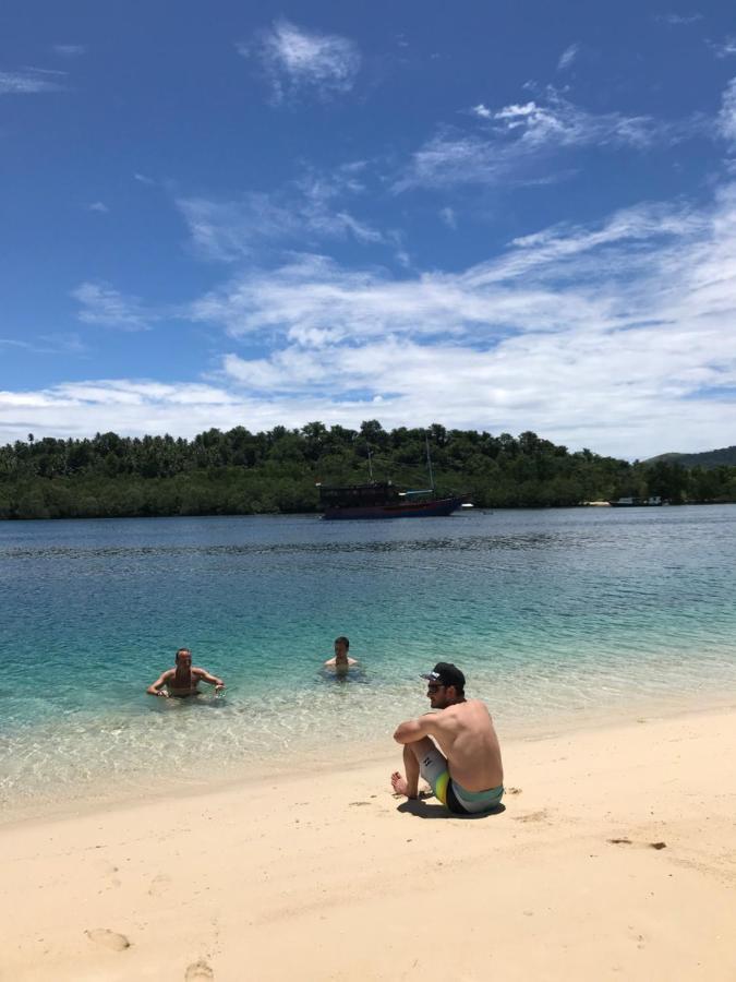 Blue Bay Divers Likupang Bangka Dış mekan fotoğraf