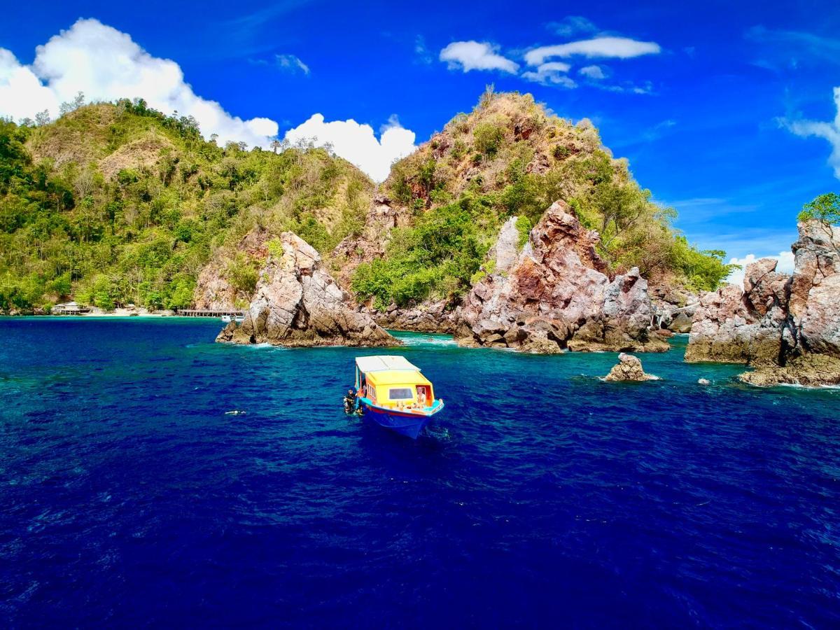 Blue Bay Divers Likupang Bangka Dış mekan fotoğraf